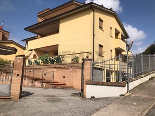 Trilocale in Vendita a Magione, 139'000&euro;, 70 m²