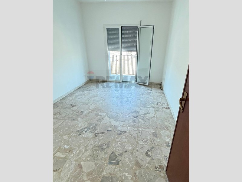 Appartamento in Vendita a Gela, 99'000&euro;, 136 m²