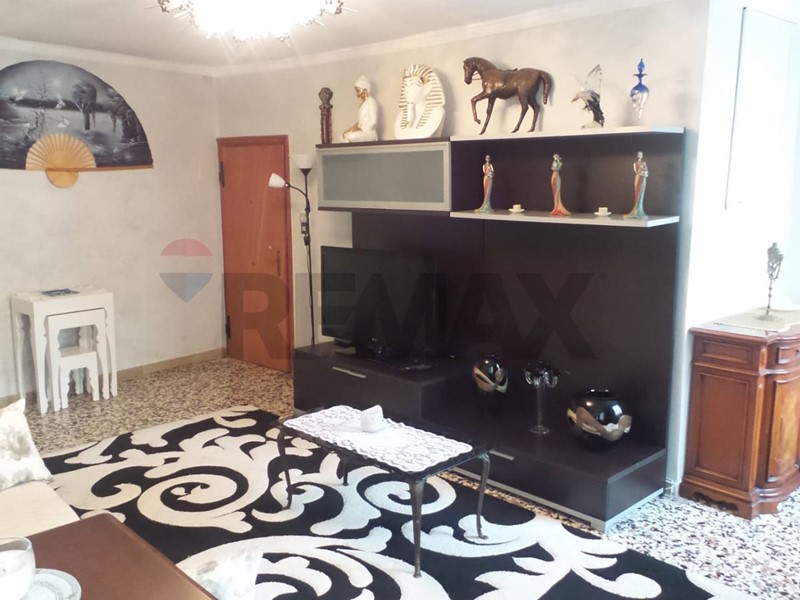Quadrilocale in Affitto a Venezia, 1'500&euro;, 90 m²