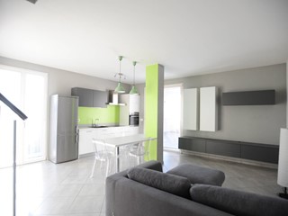 Trilocale in Vendita a Orbassano, 148'000&euro;, 65 m²