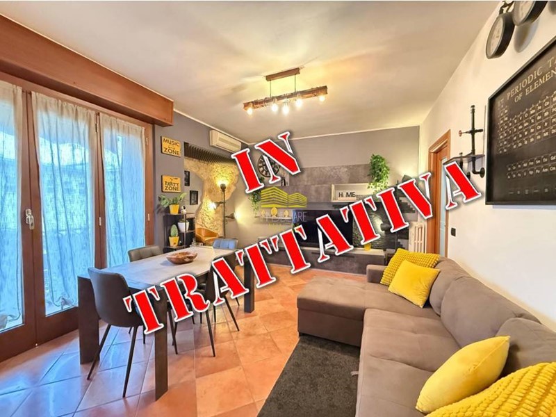 Bilocale in Vendita a Cornate d'Adda, 85'000&euro;, 63 m²