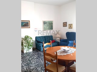 Quadrilocale in Vendita a Empoli, 137'000&euro;, 85 m²