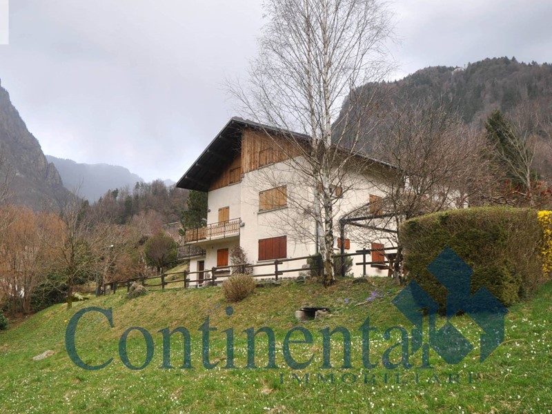 Quadrilocale in Vendita a Roncobello, 49'900&euro;, 70 m²