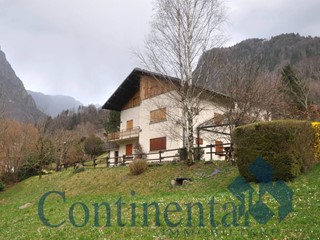 Quadrilocale in Vendita a Roncobello, 49'900&euro;, 70 m²