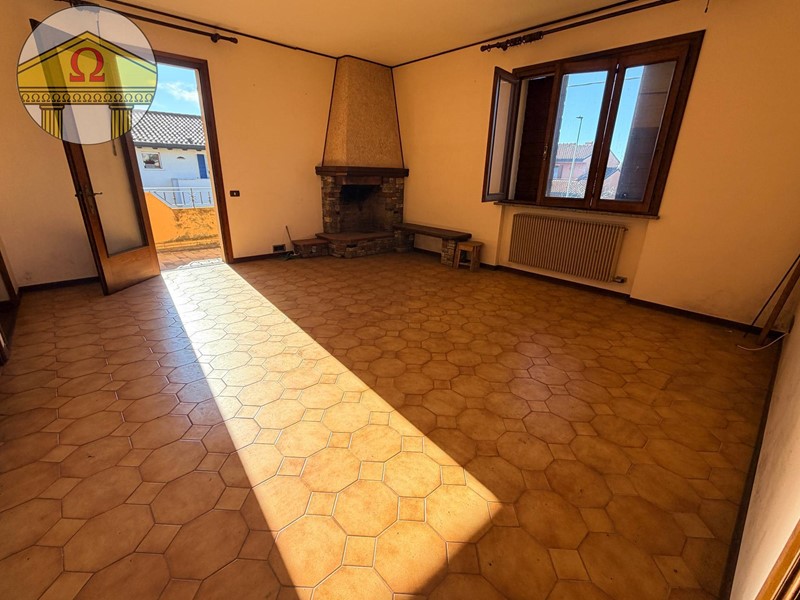 Quadrilocale in Vendita a Ponzano Veneto, 155'000&euro;, 100 m²