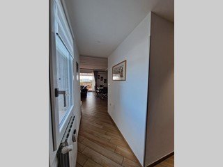 Attico in Vendita a Mesagne, 295'000&euro;, 195 m²