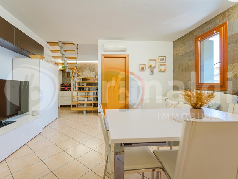 Trilocale in Vendita a Noventa Padovana, 193'000&euro;, 92 m², arredato, con Box