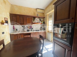 Trilocale in Vendita a Fonte Nuova, 119'000&euro;, 60 m²