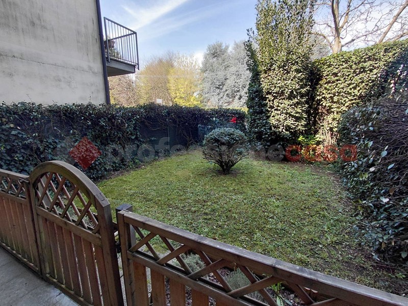 Bilocale in Vendita a Gallarate, 129'000&euro;, 55 m², arredato, con Box