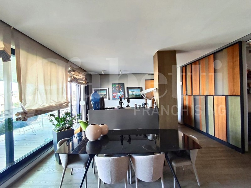 Attico in Vendita a Portici, 695'000&euro;, 135 m²