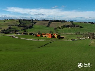 Trilocale in Vendita a Gradara, 260'000&euro;, 89 m²