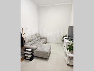 Trilocale in Vendita a Bari, 180'000&euro;, 80 m², arredato