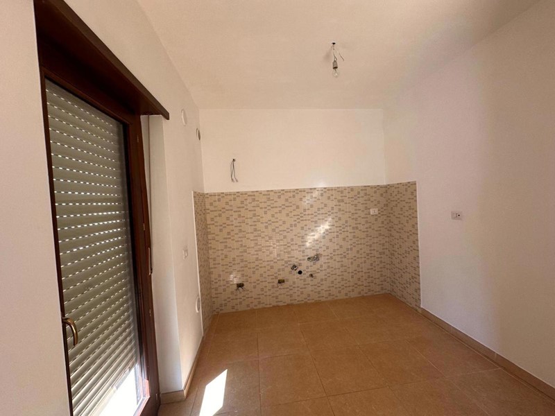 Appartamento in Vendita a Avezzano, 125'000&euro;, 80 m²