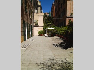 Appartamento in Affitto a Genova, zona Centro, 900&euro;, 85 m²