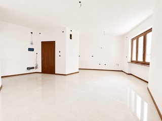 Trilocale in Vendita a San Bonifacio, 150'000&euro;, 100 m²