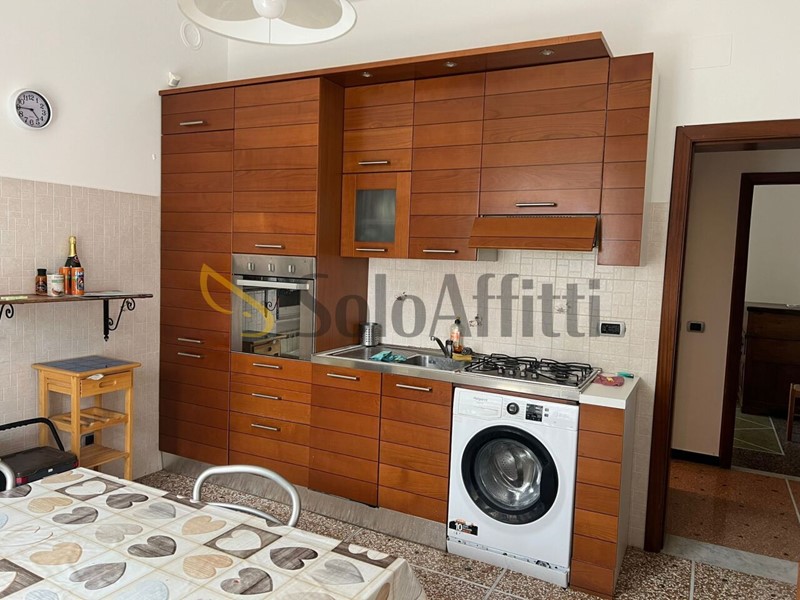 Appartamento in Affitto a Lavagna, zona Buenos Aires, 900&euro;, 110 m², arredato