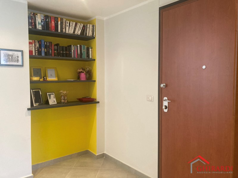 Appartamento in Affitto a Genova, zona Sestri Ponente, 1'000&euro;, 101 m², arredato