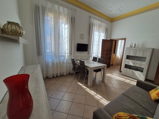 Bilocale in Affitto a Cremona, 700&euro;, 81 m², arredato