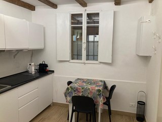 Bilocale in Affitto a Bologna, zona Santo Stefano, 900&euro;, 36 m², arredato