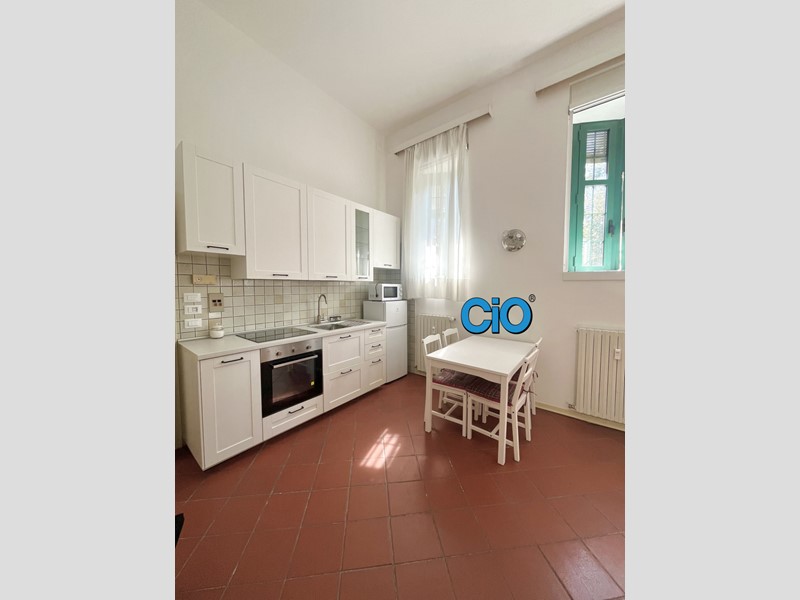 Monolocale in Affitto a Bologna, 700&euro;, 40 m², arredato