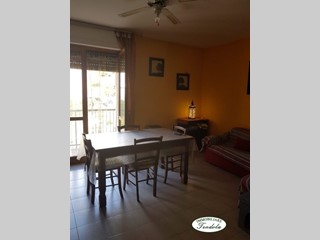 Trilocale in Vendita a Santo Stefano di Magra, 107'000&euro;, 60 m²