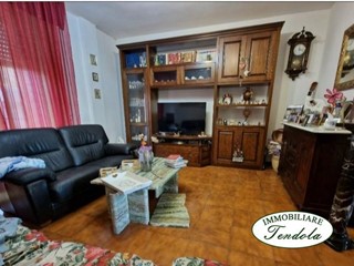 Quadrilocale in Vendita a Luni, 160'000&euro;, 80 m²