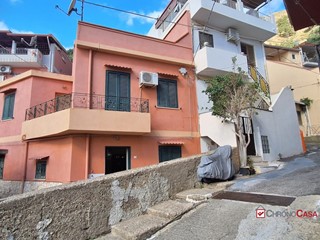 Appartamento in Vendita a Messina, 69'800&euro;, 120 m²