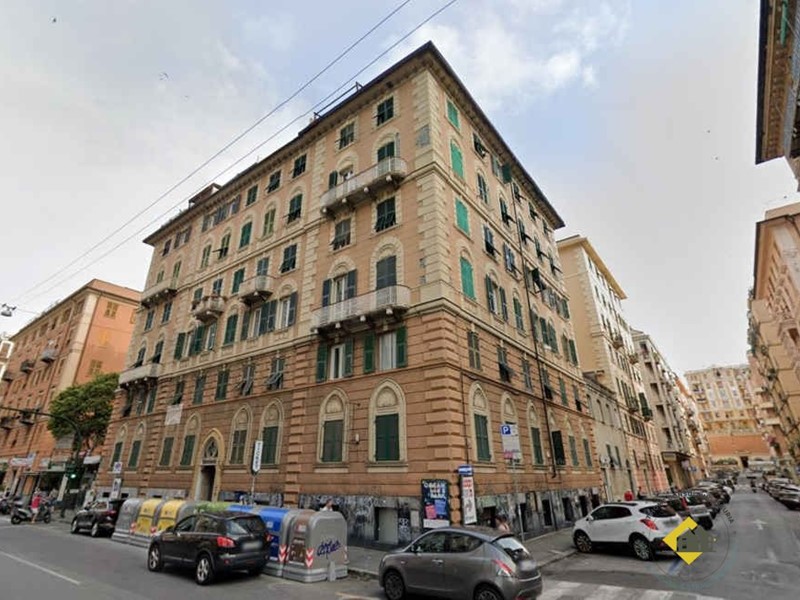 Appartamento in Vendita a Genova, 111'750&euro;, 126 m²