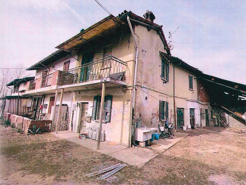 Appartamento in Vendita a Garlasco, 18'230&euro;, 263 m²