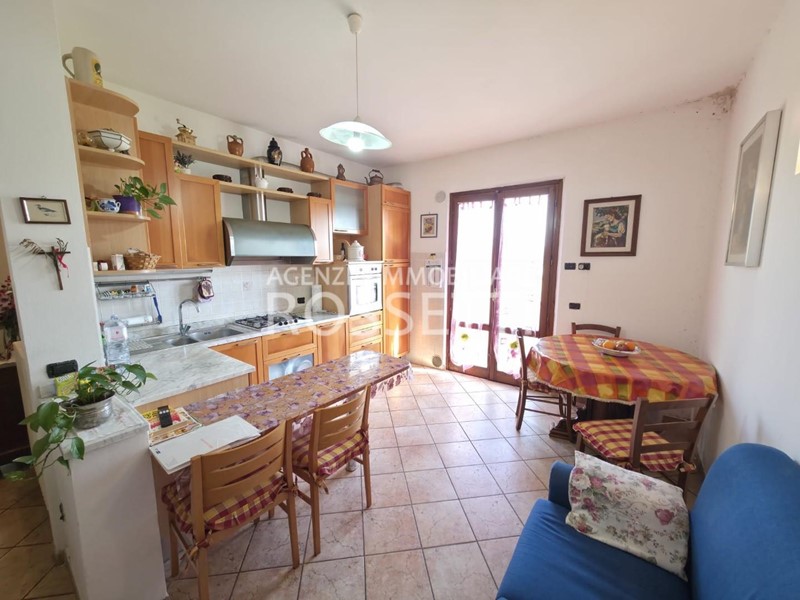 Trilocale in Vendita a Cerreto Guidi, 115'000&euro;, 60 m², con Box