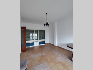 Appartamento in Vendita a Carrara, zona Marina di Carrara, 200'000&euro;, 100 m²