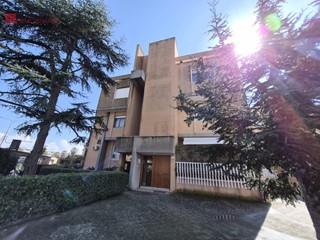 Trilocale in Affitto a Lecce, 980&euro;, 115 m², arredato