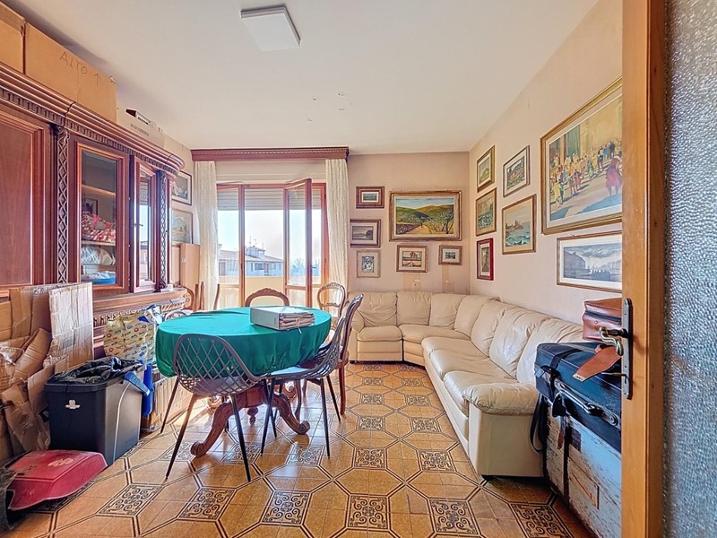 Appartamento in Vendita a Pisa, 219'000&euro;, 130 m², con Box