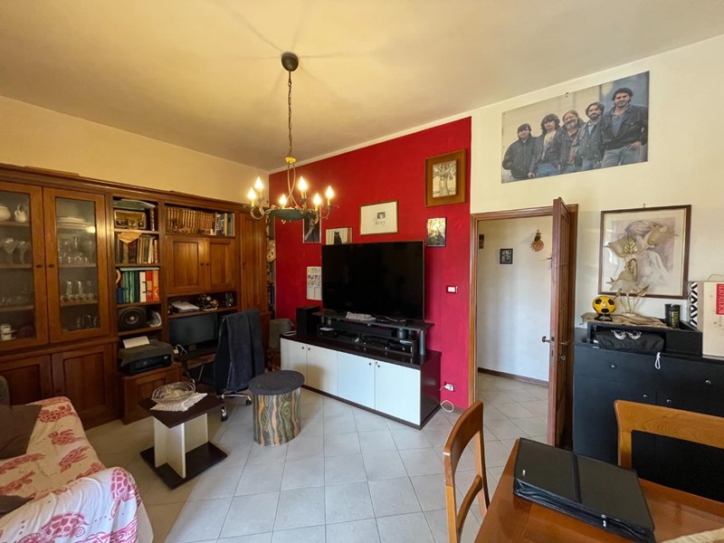 Trilocale in Vendita a Lucca, zona San Vito, 135'000&euro;, 90 m²