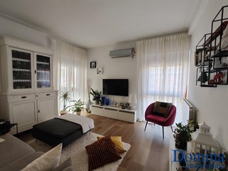 Quadrilocale in Vendita a Massa, 215'000&euro;, 90 m²