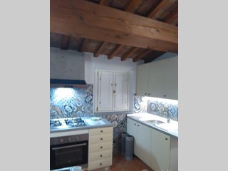 Quadrilocale in Affitto a Vicopisano, zona San Giovanni Alla Vena, 1'600&euro;, 90 m², arredato