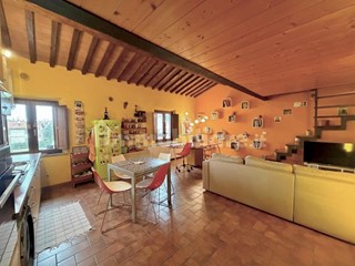 Trilocale in Vendita a Pisa, zona Putignano Pisano, 193'000&euro;, 90 m²