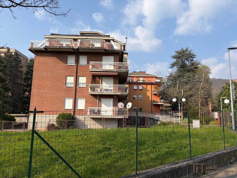 Trilocale in Vendita a Bergamo, 195'000&euro;, 95 m²