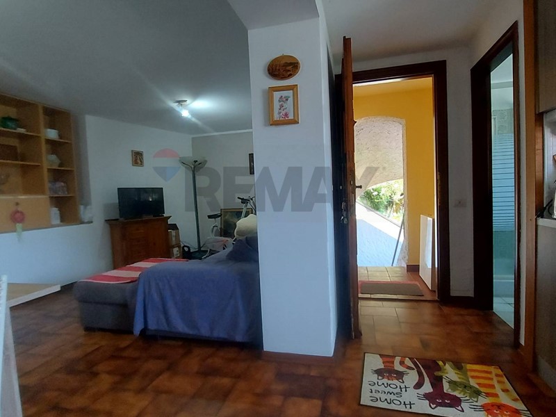 Bilocale in Vendita a Gemonio, 68'500&euro;, 65 m²
