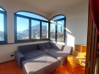 Trilocale in Vendita a Gemonio, 106'500&euro;, 105 m²