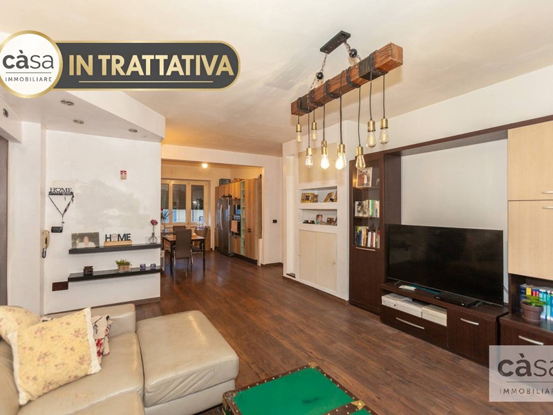 Trilocale in Vendita a Varese, 128'000&euro;, 103 m²