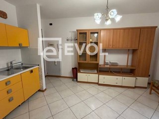 Trilocale in Vendita a Udine, 121'000&euro;, 61 m²