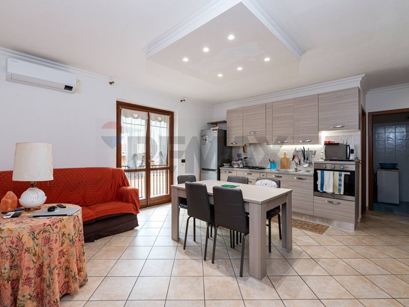 Trilocale in Vendita a Monterotondo, 185'000&euro;, 65 m²