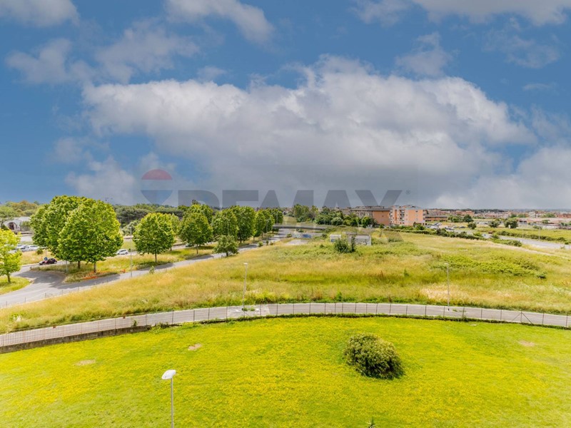 Trilocale in Vendita a Roma, 185'000&euro;, 100 m²