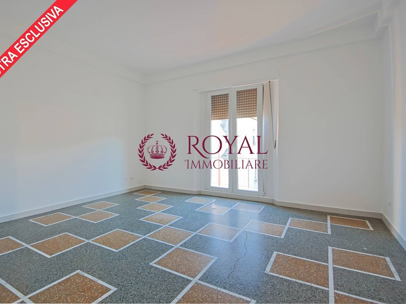 Trilocale in Affitto a Livorno, 800&euro;, 95 m²