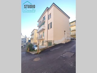 Quadrilocale in Vendita a Perugia, 187'000&euro;, 98 m²