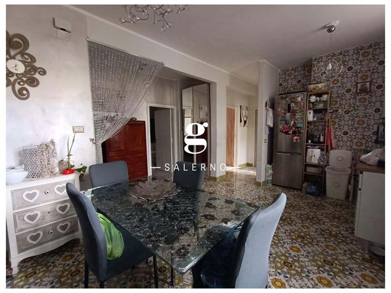 Trilocale in Vendita a Salerno, 178'000&euro;, 70 m²