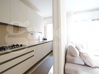 Appartamento in Vendita a Venezia, 173'000&euro;, 105 m², arredato, con Box