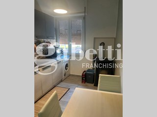 Bilocale in Vendita a Avellino, 60'000&euro;, 50 m², arredato