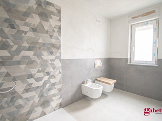 Quadrilocale in Vendita a Saluzzo, 305'000&euro;, 130 m²